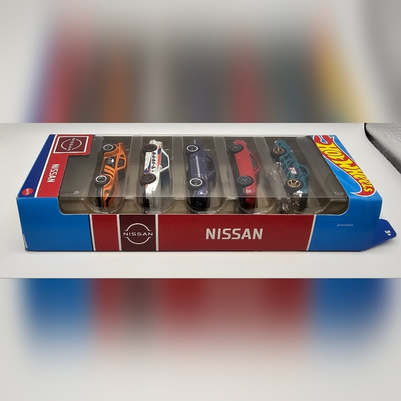 (NWOT) Hotwheels: Nissan 5 Pack 2022 - Picture 3 of 12
